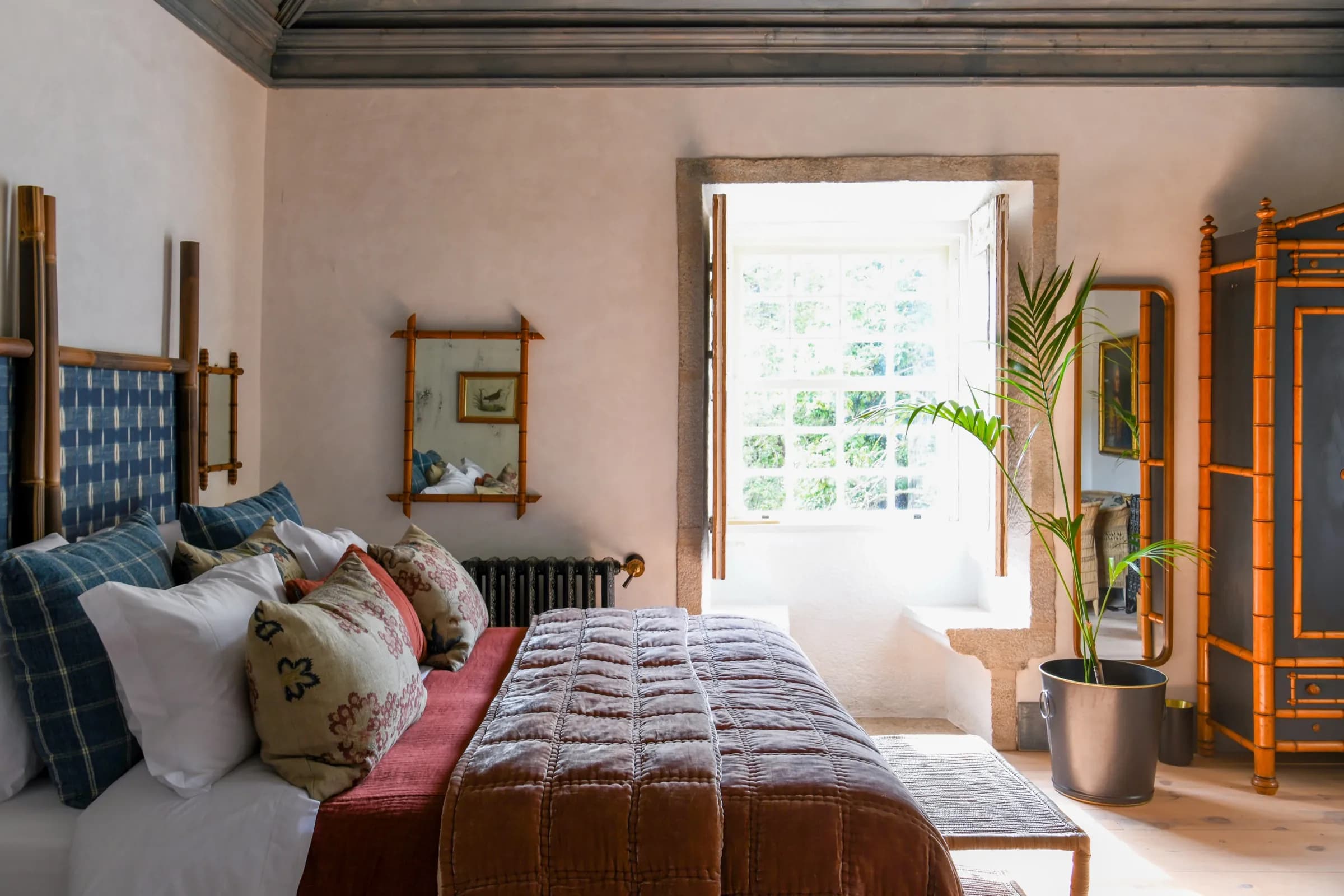 The Azalee suite — a ground-floor room opening to the garden